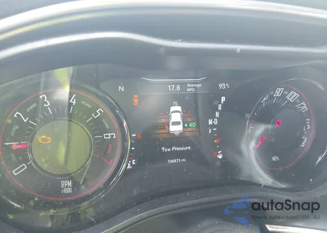 2018 Dodge Challenger Sxt z USA, uszkodzony, nr VIN 2C3CDZAG3JH149828